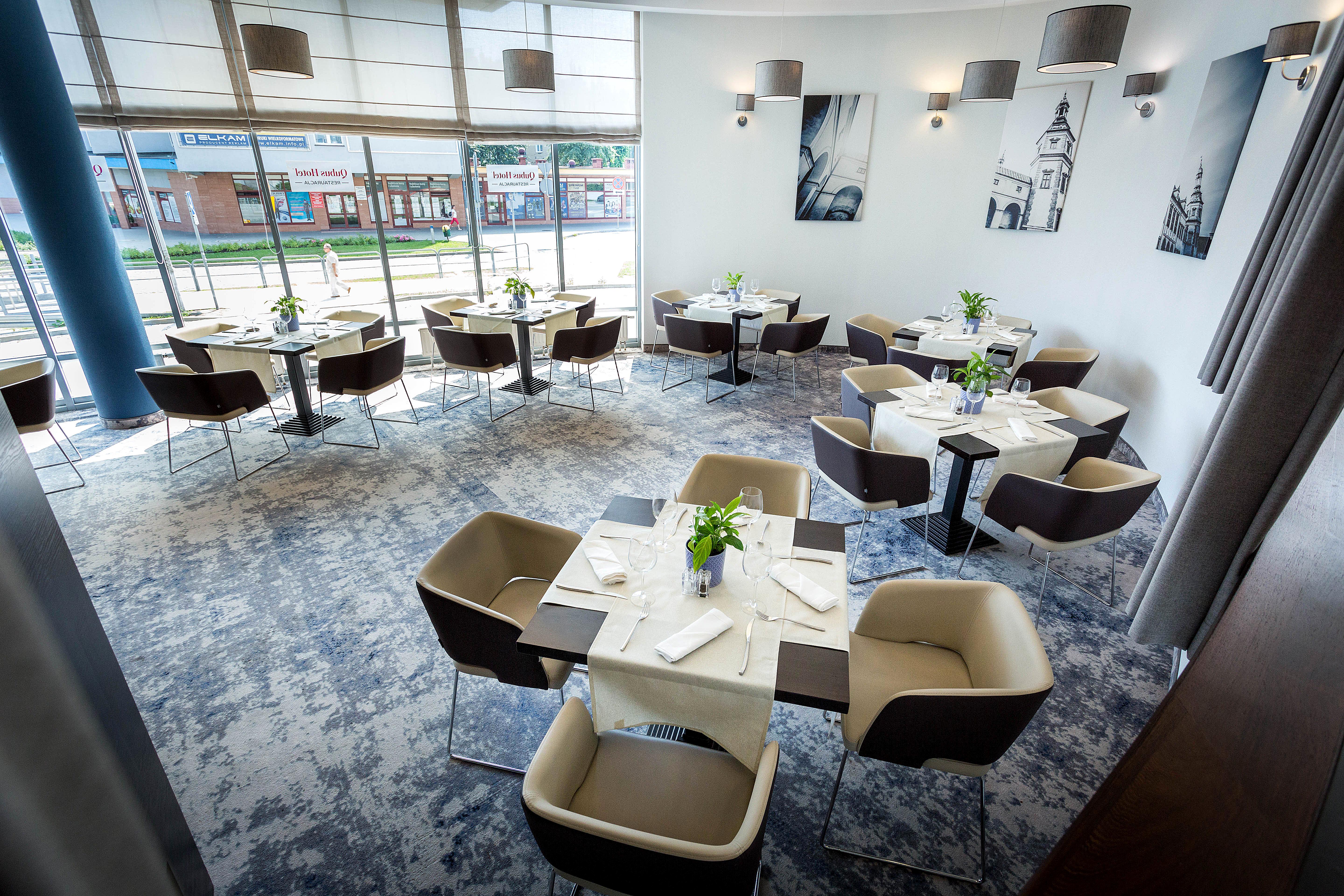 Qubus Hotel Kielce Bagian luar foto
